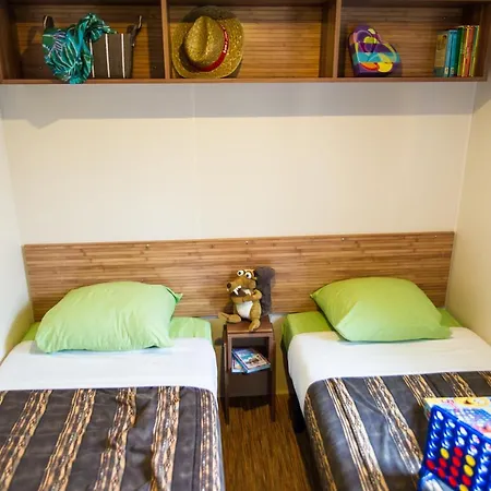 La Croix Du Sud Kemping