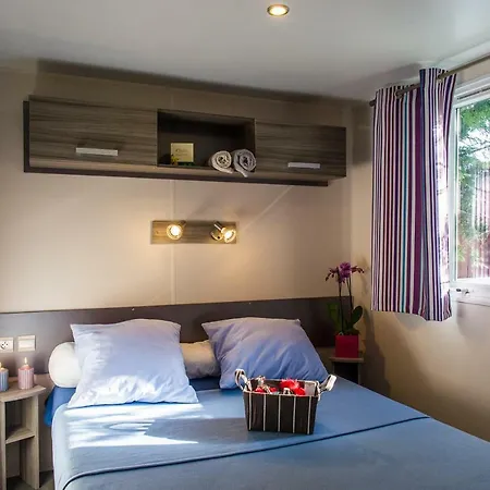 La Croix Du Sud Kemping 4*