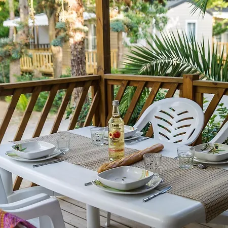 La Croix Du Sud Campingplads 4*